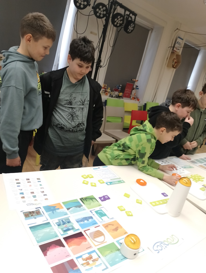 Robotika kaland: Szakmai nap az Abacusan Stúdióban – 7. kép