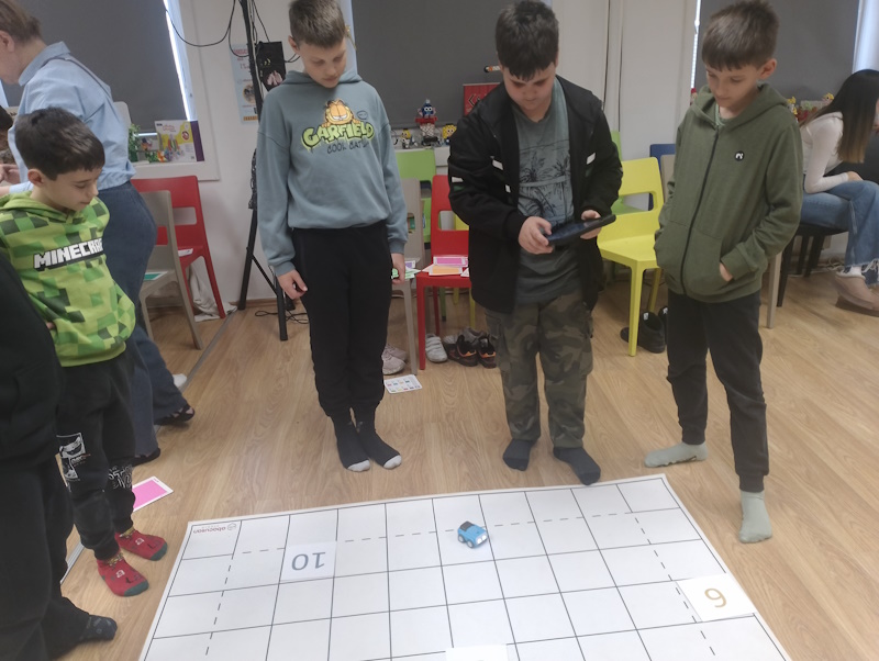 Robotika kaland: Szakmai nap az Abacusan Stúdióban – 12. kép